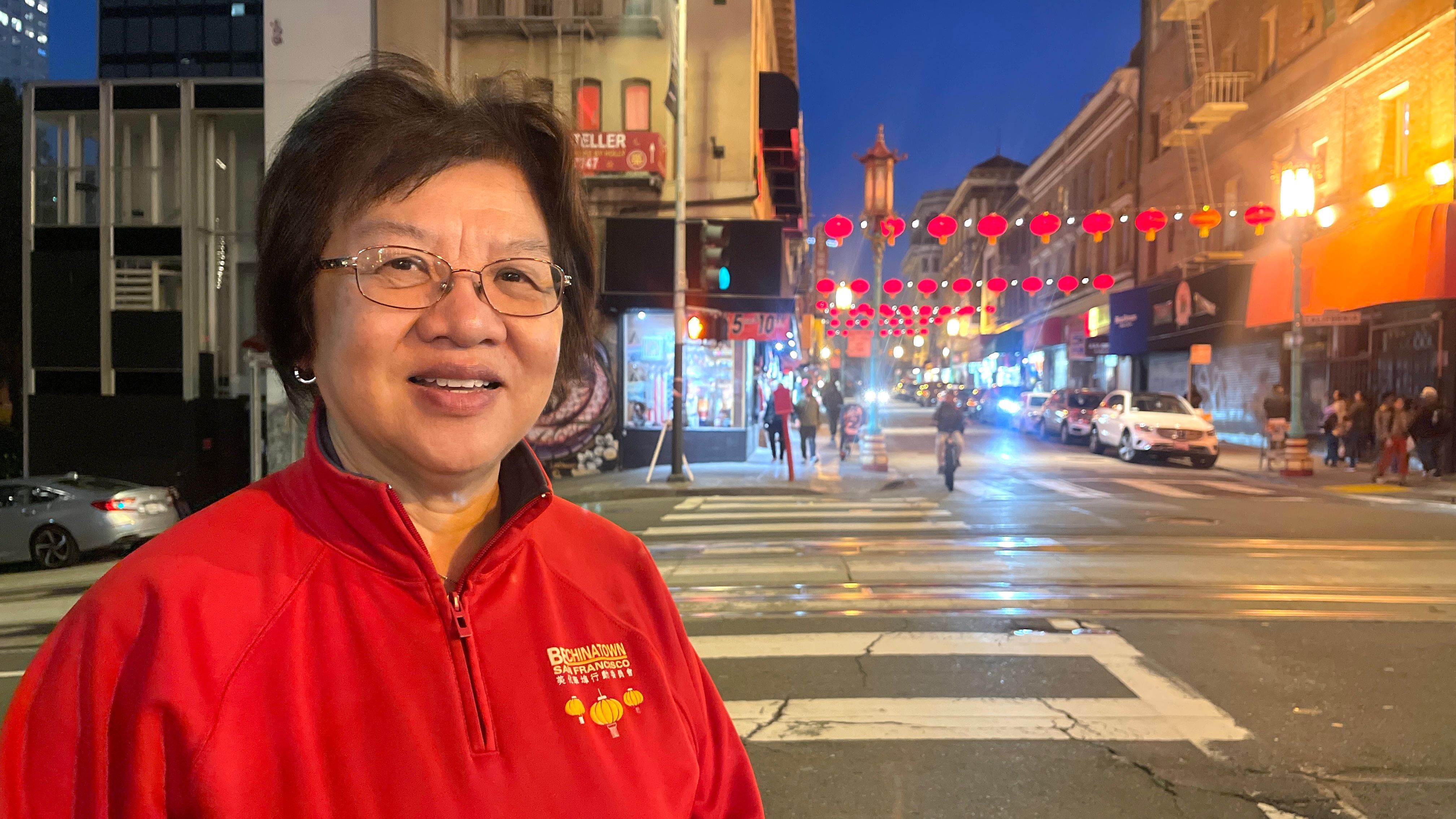 After the Chinatown night market to celebrate new lanterns and Mid-Autumn Festival, Lily Lo hosts her second night market to welcome APEC visitors and support Chinatown small businesses. Photo by Portia Li