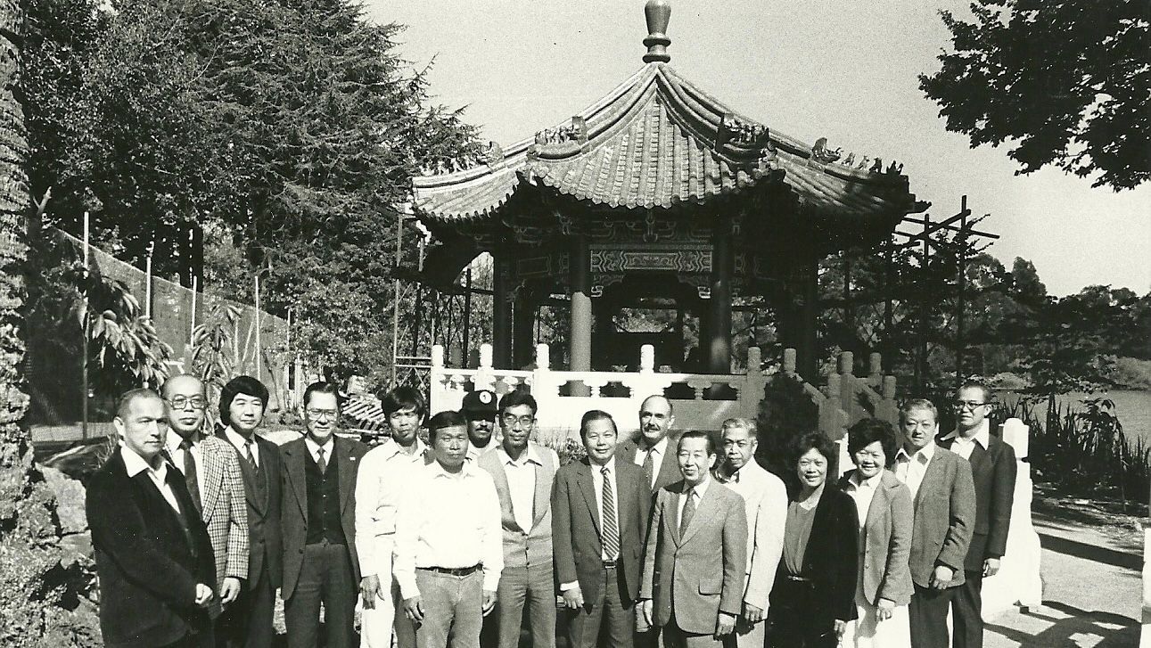 Pius Lee (center) was appointed as the Chair of the San Francisco and Taipei Sister City Committee. In 1981, former Taipei Mayor Lee Teng-Hui donated the Golden Gate Pavilion to San Francisco. Photo by Ben Kwan