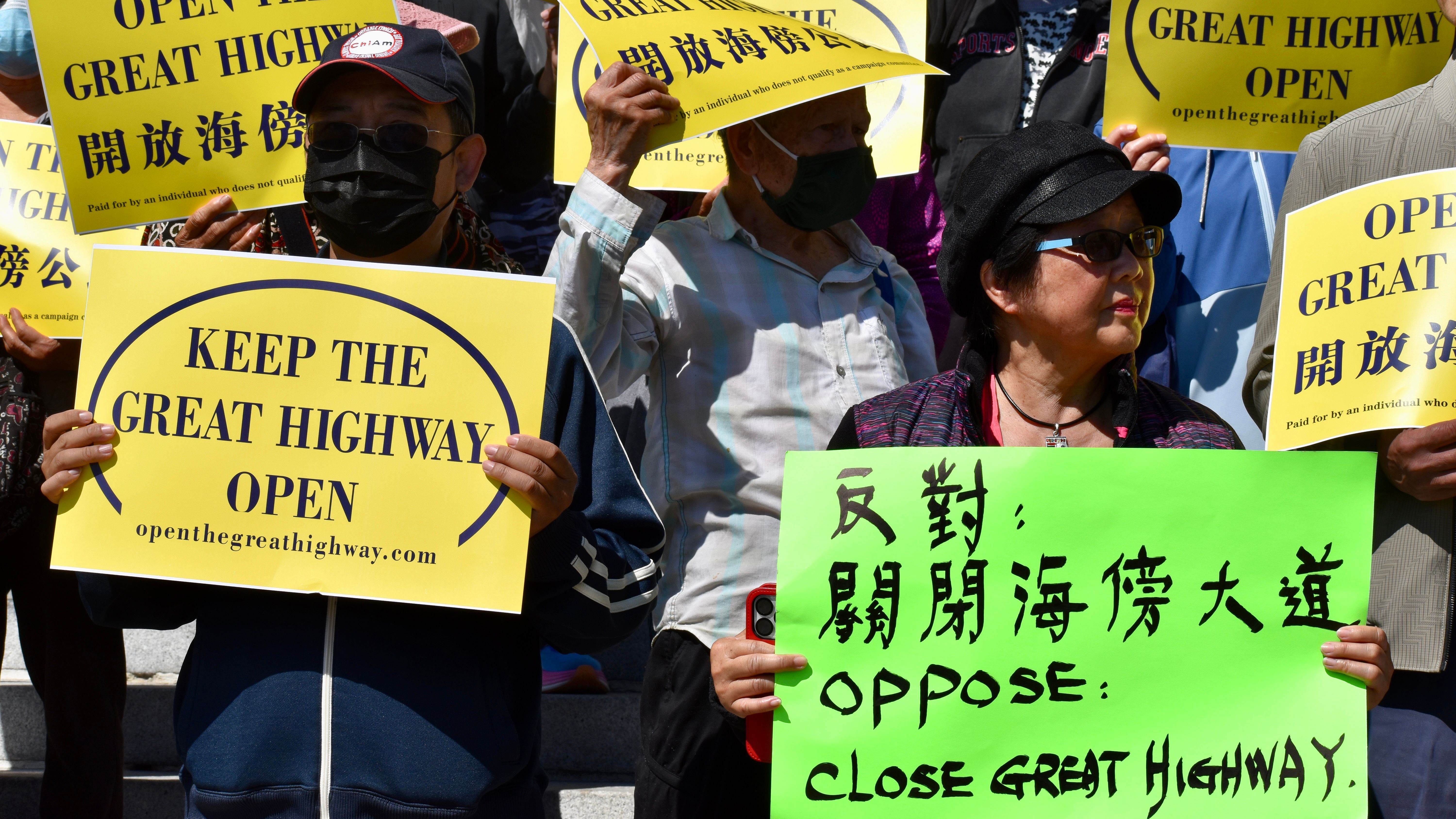 Proposition K, which proposed the closure of the Great Highway and was passed by San Francisco voters in the November 2024 election, sparked significant anger, particularly in the Western and Southern parts of the city, where the Chinese community is most concentrated. Photo by Wind Newspaper