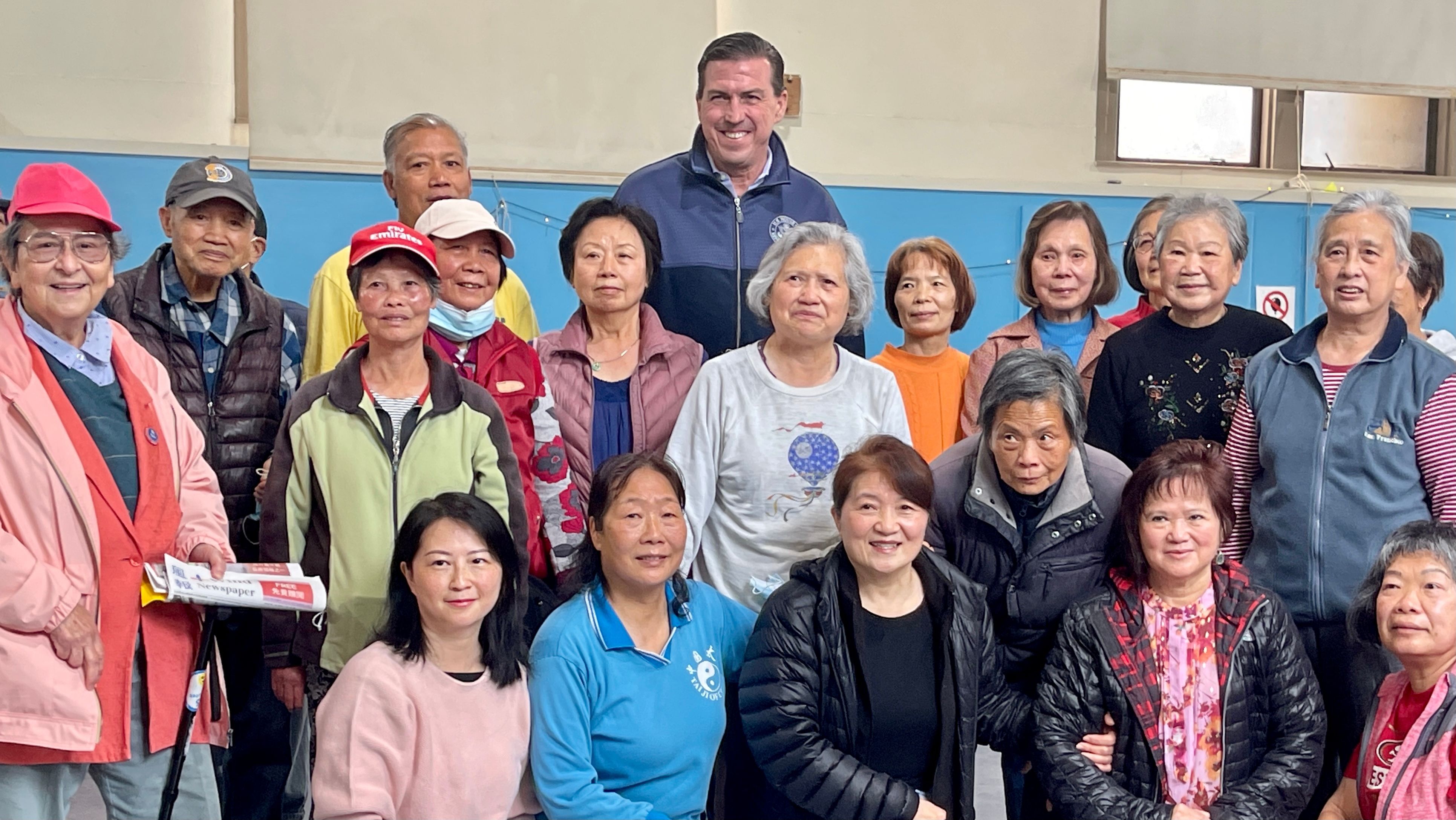 Congressman Mullin (center in back) visits the dance fitness class at the Visitacion Valley Community Center. Photo by Portia Li