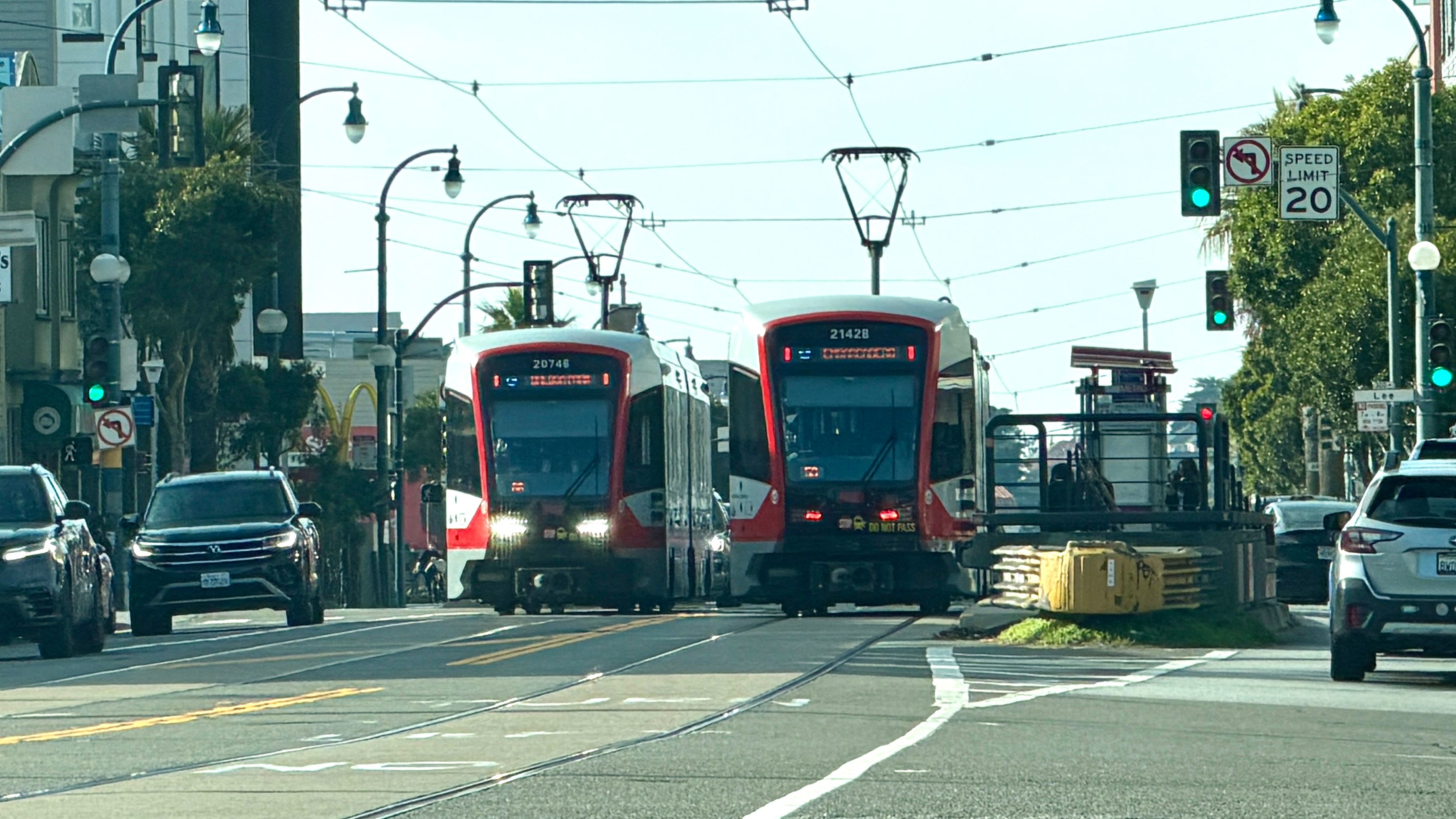 There are only two lanes for vehicles in each direction along the Ocean Avenue corridor. If one lane in each direction is converted into a “red transit only” lane, all private vehicles have to use only one lane that might cause major delays especially during the commute hours, according to local merchants and residents in the nearby neighborhoods. Photo by Portia Li