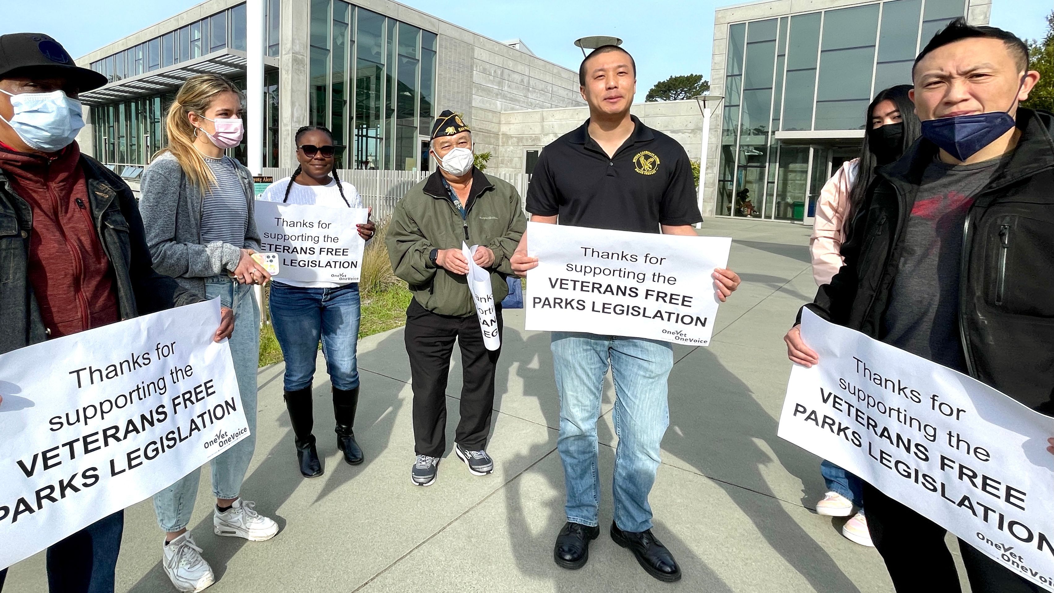 The veterans holds a rally outside the Sava Pool in Sunset District to support the veterans free parks law. Photos by Portia Li