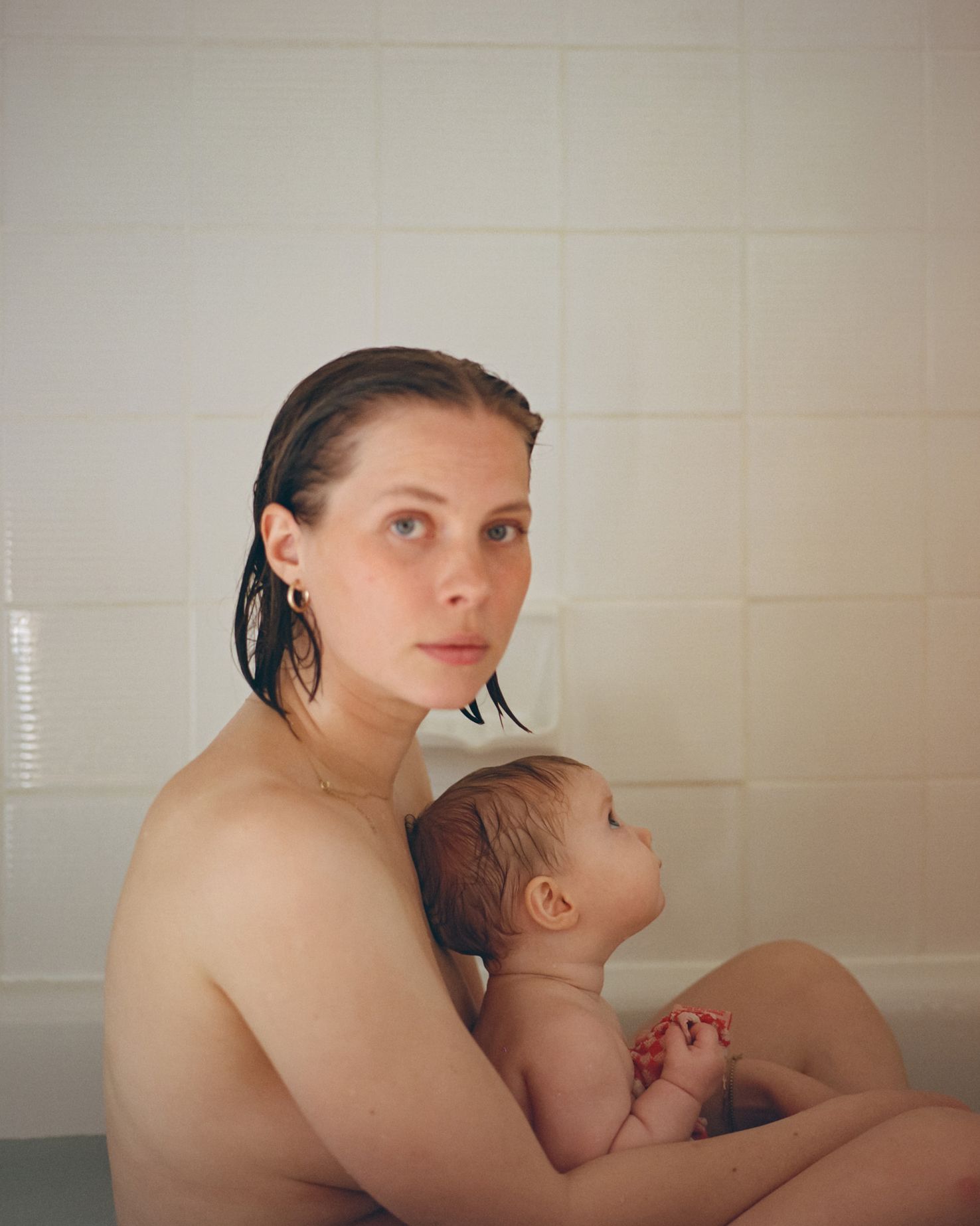 Motherhood Series Volume 10. Tess Gigone