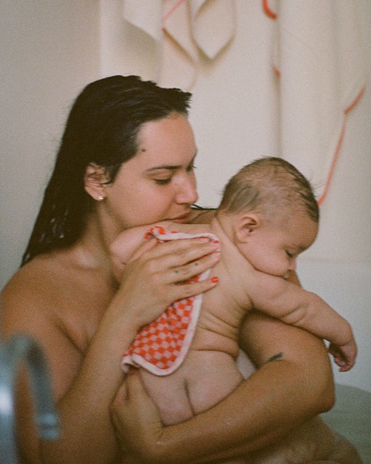 Motherhood Series Volume 08. Alexandra Gomez