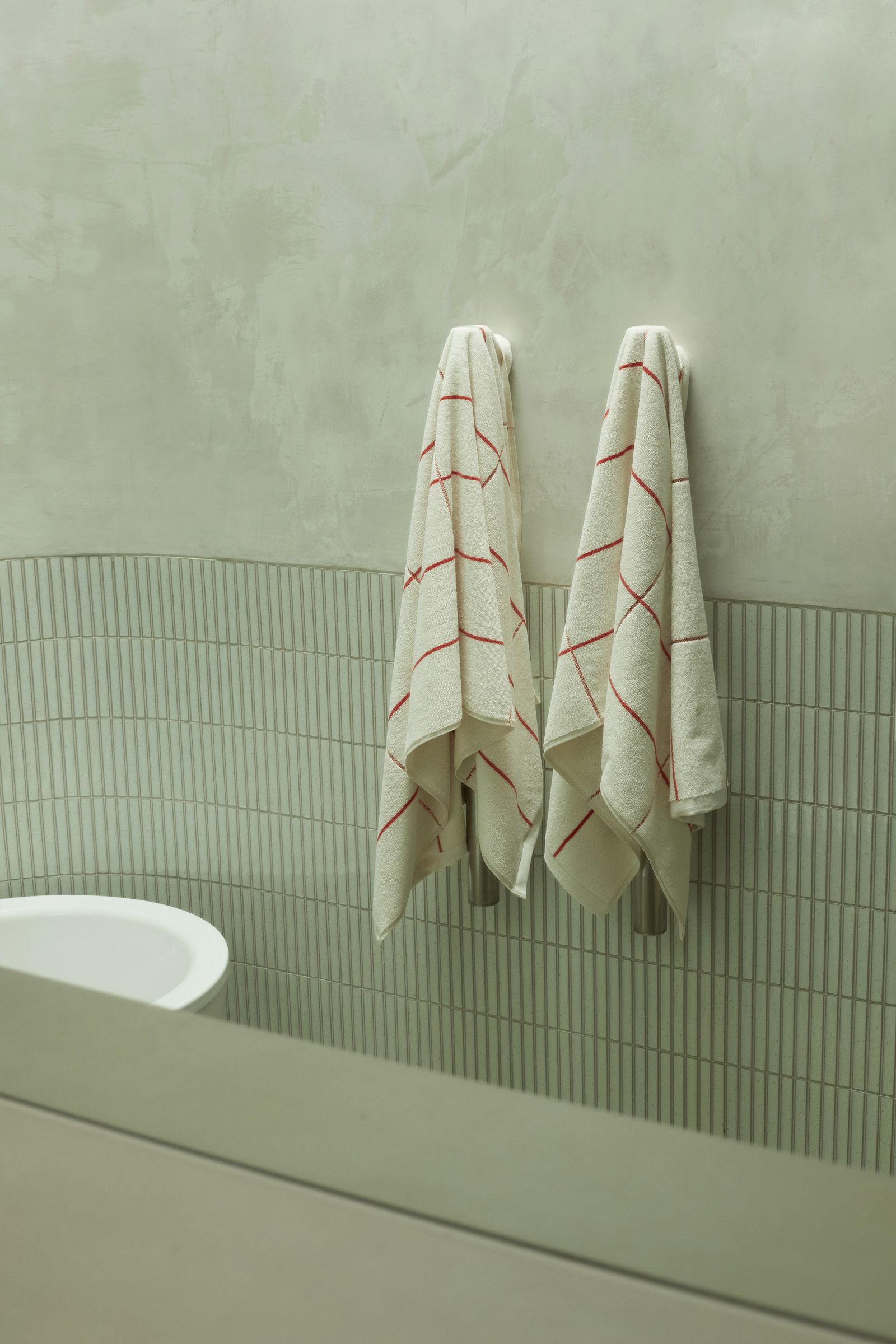 Shop BAINA, BETHELL Organic Cotton Bath Towel, Sage + Chalk · BAINA, Official Online Store