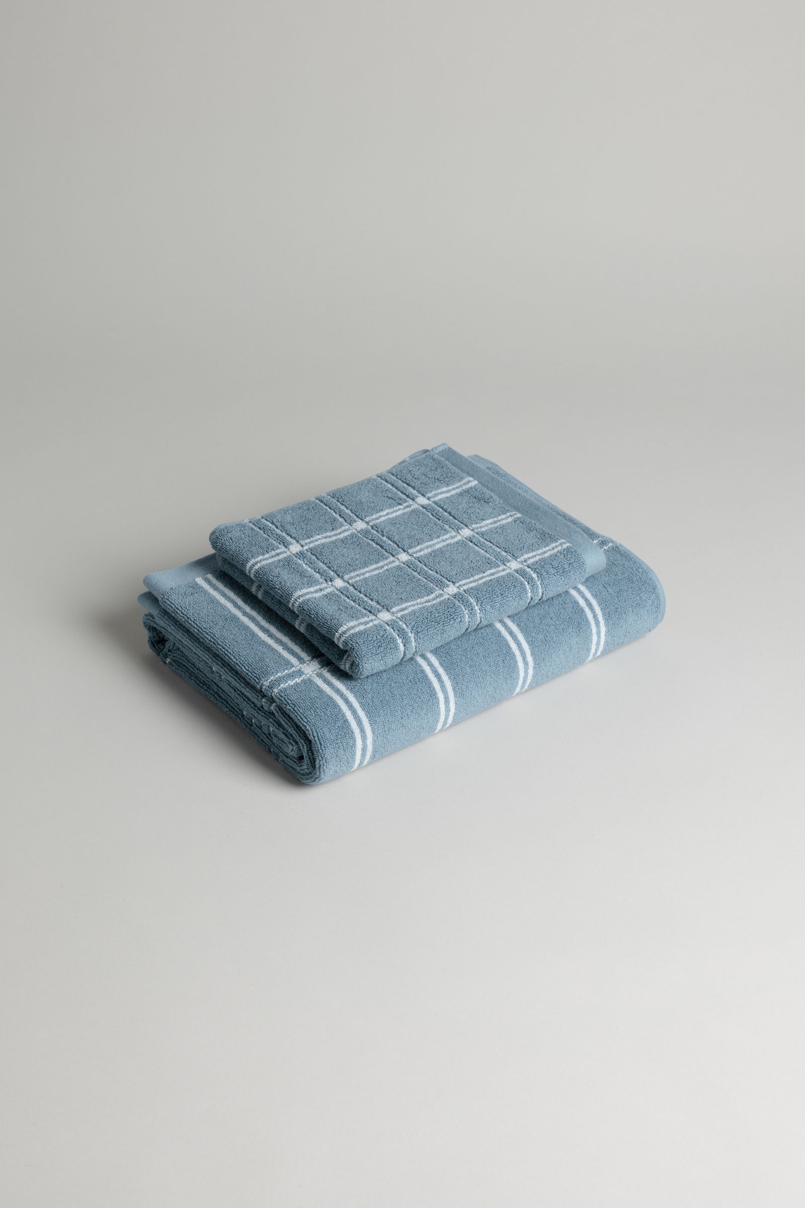 SOLITARY SET 15