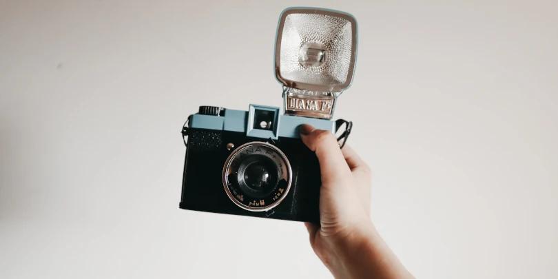 Iluminação Fotográfica – Considerações Sobre o Flash de um Paparazzo