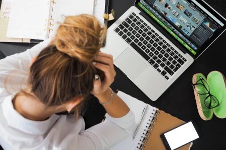 mulher perdeu fotos do celular