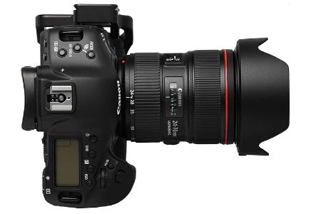 camera fotográfica com lente zoom