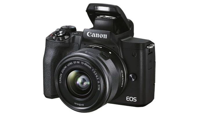Câmera EOS M50 Mark II e Lente EF-M 15-45mm Canon Preta
