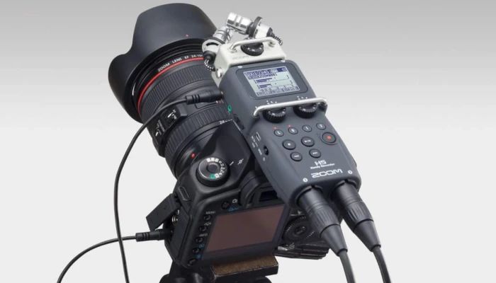 Gravador digital de áudio Zoom H5 com cápsula de microfone intercambiável