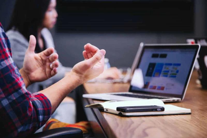 Blog post illustration: 5 Reasons to Re-Platform your Ecommerce Store