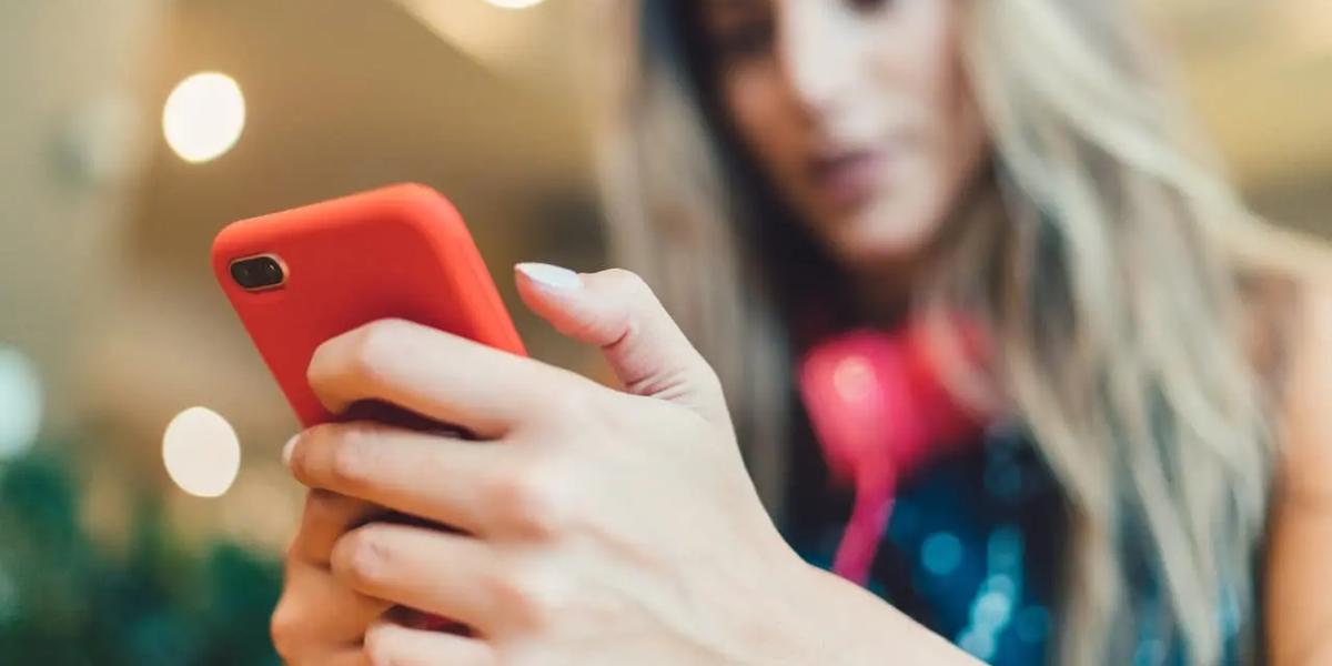 The Ultimate Guide to SMS Marketing for B2B