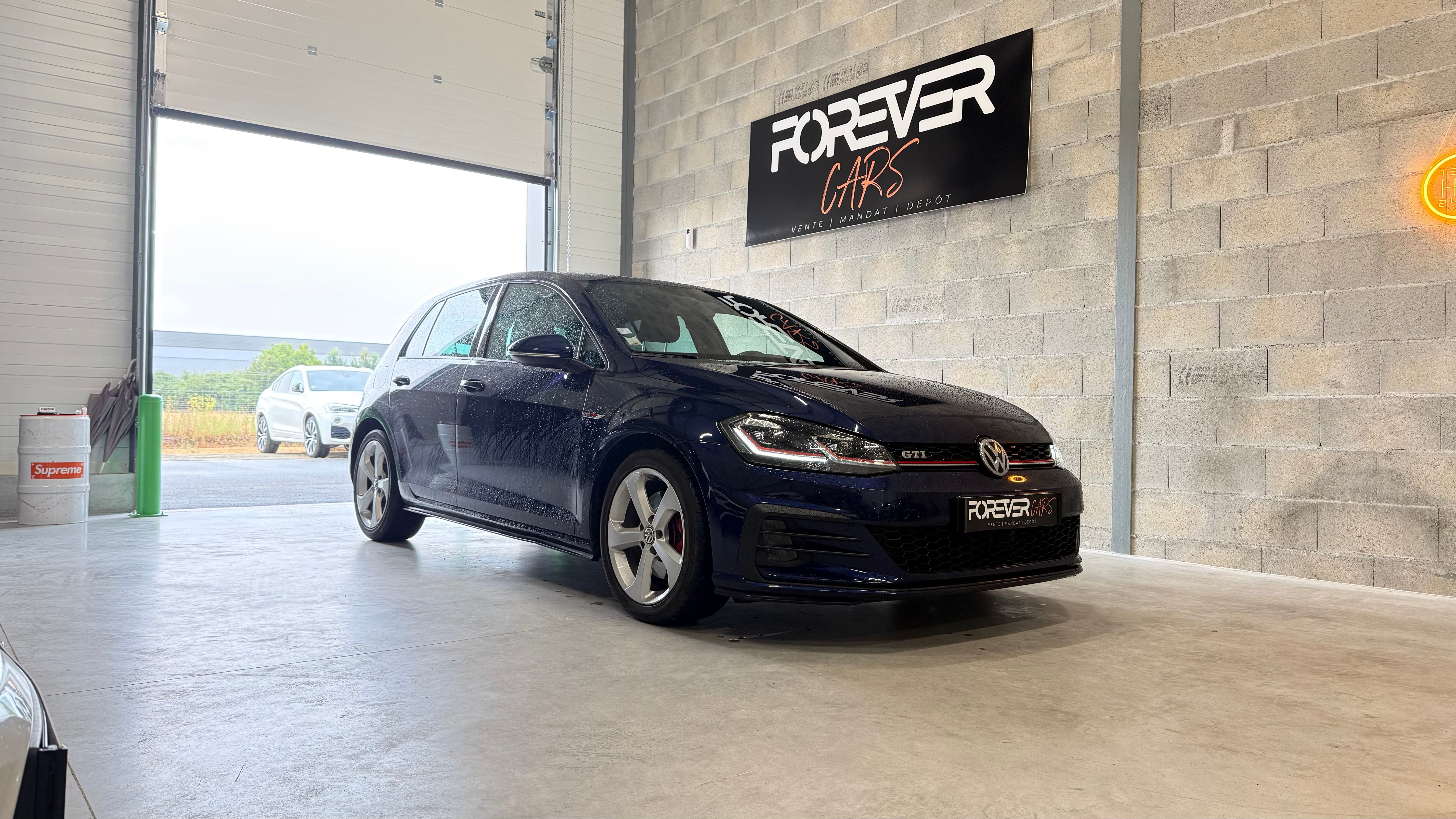 VOLKSWAGEN GOLF GTI 2.0 TSI 230 DSG6 5p - Garantie 6 mois / Siège chauffant / Bleu métallisé / Virtual Cockpit / Phares full LED