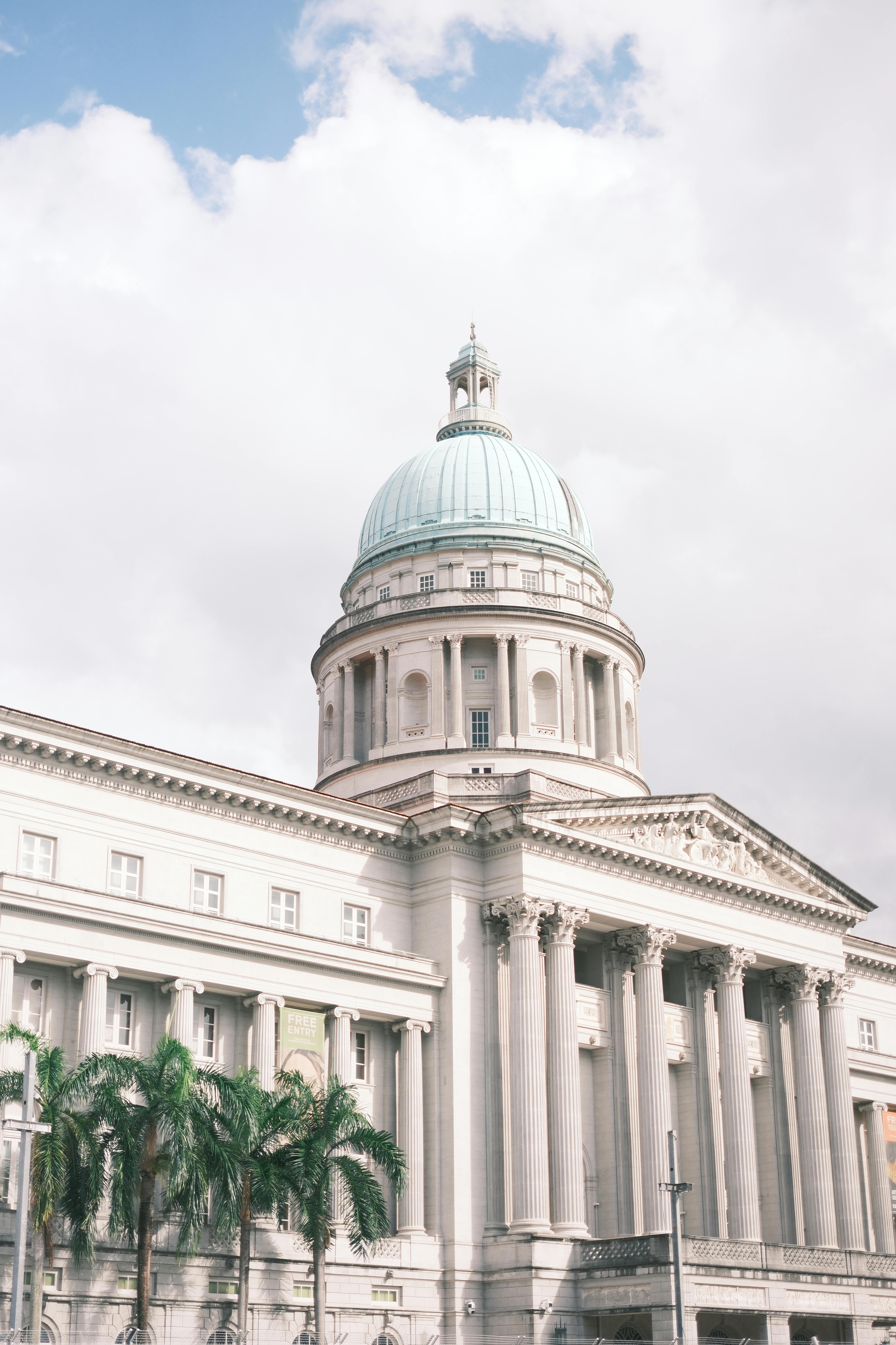 Singapore National Monuments Walking Tour