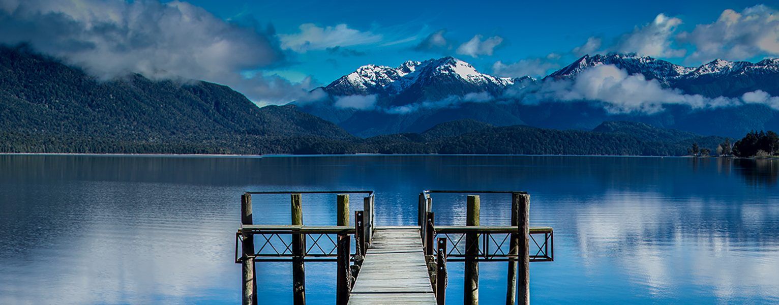 Lake and mountain scenery near Te Anau