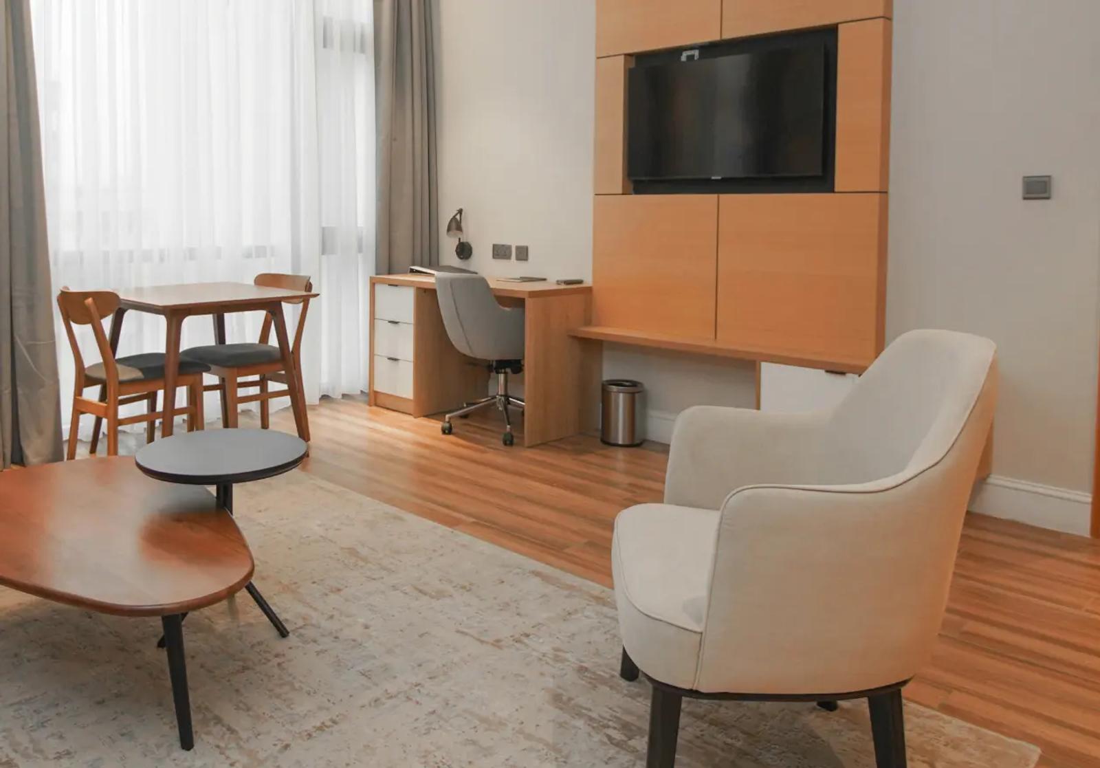 Urban Chic Meets Timeless Elegance