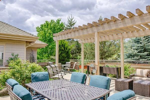 Outdoor patio at Golden Pond