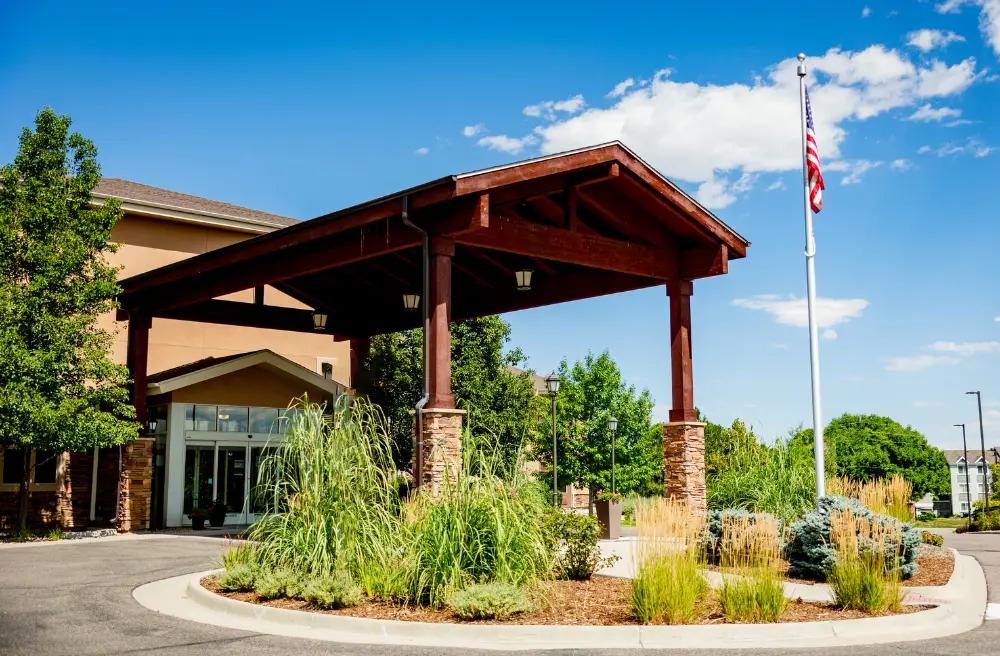 Community grounds and arrival view at The Gardens on Quail