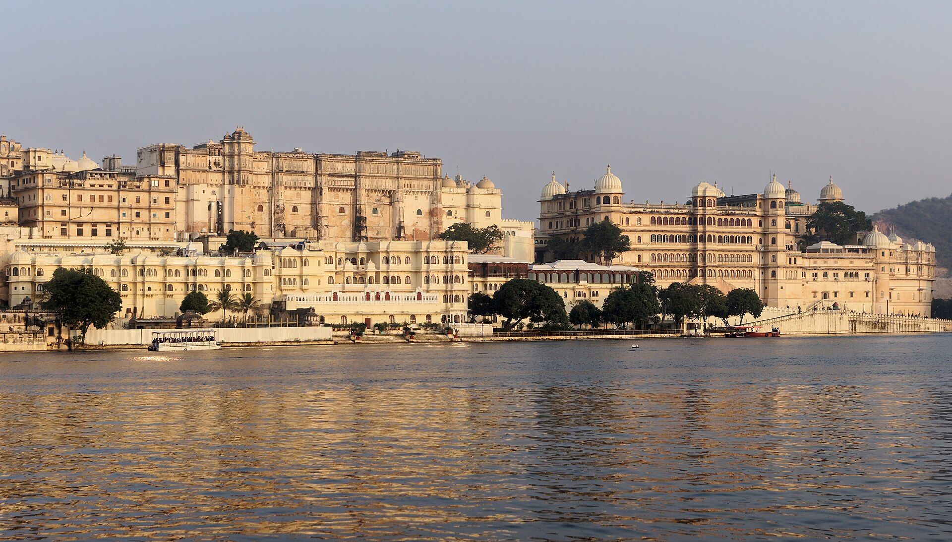 Udaipur & Kumbhalgarh Couple Getaway – 5 Days Honeymoon Package