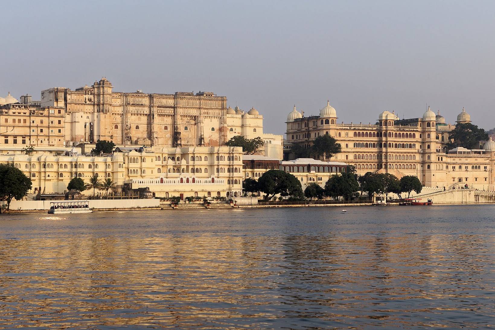 Udaipur & Kumbhalgarh Couple Getaway – 5 Days Honeymoon Package