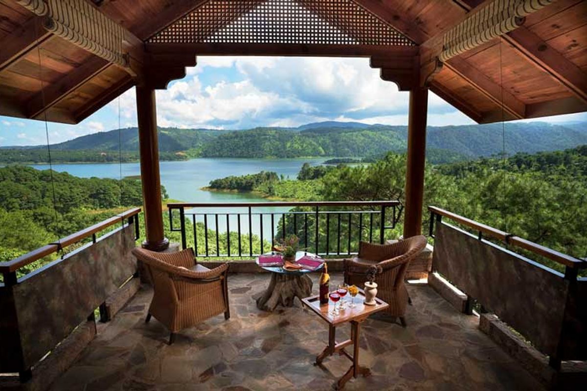 Luxury eco-resort stay in Cherrapunji Meghalaya.]