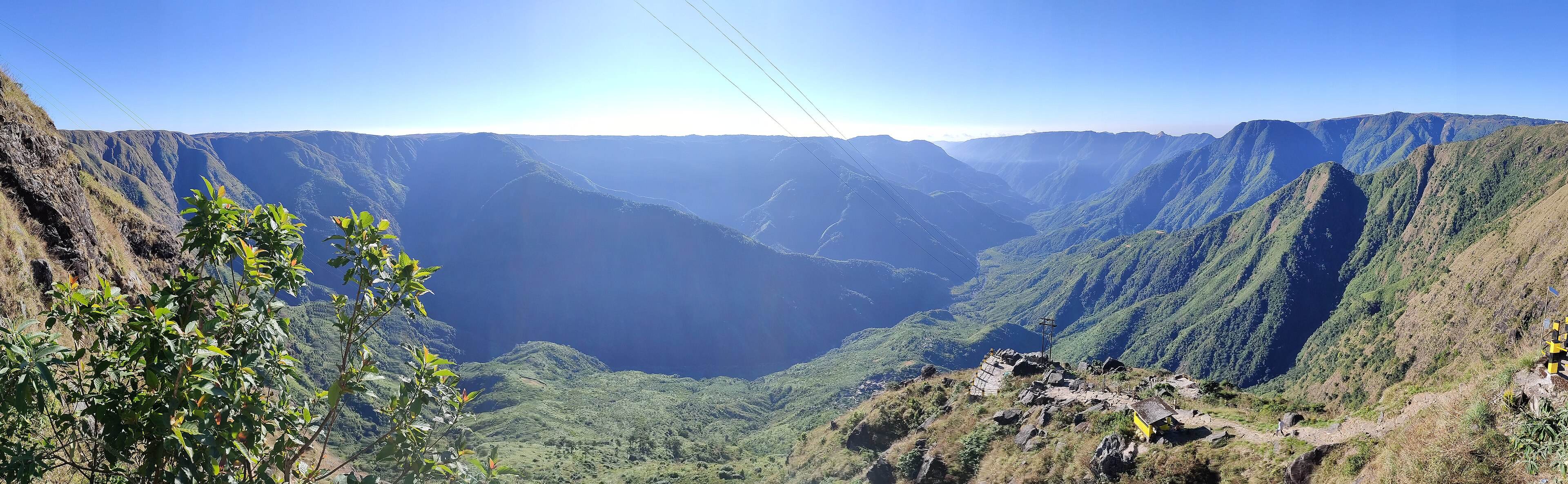 A wide panorama of Laitlum Canyon's cliffs and gorges