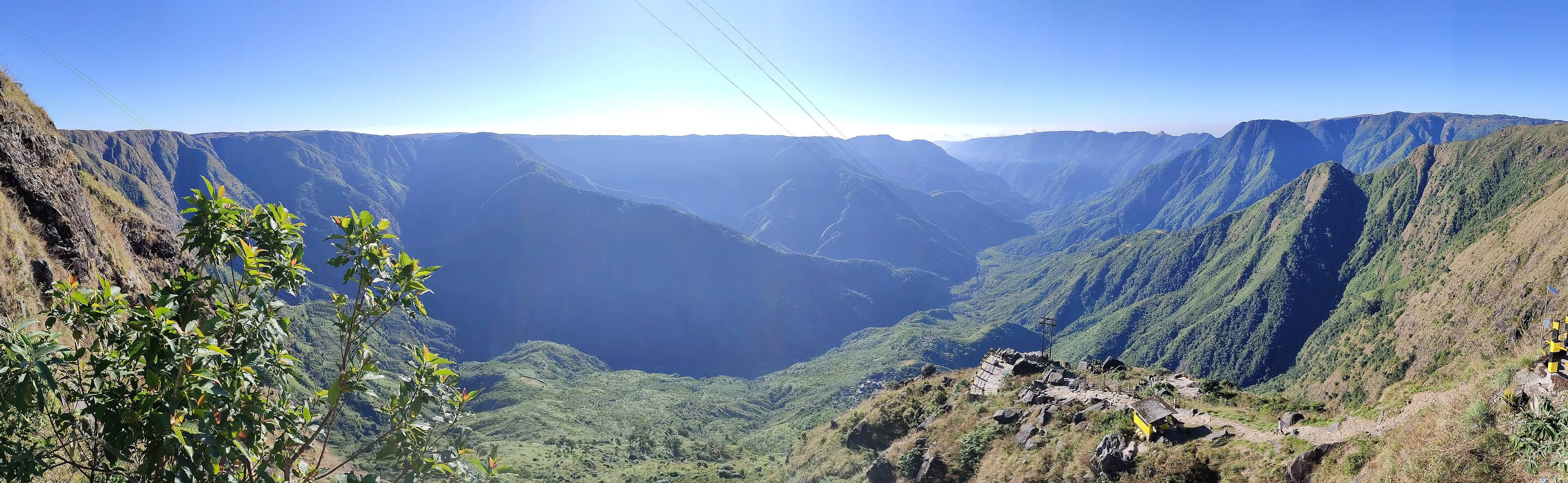 A wide panorama of Laitlum Canyon's cliffs and gorges