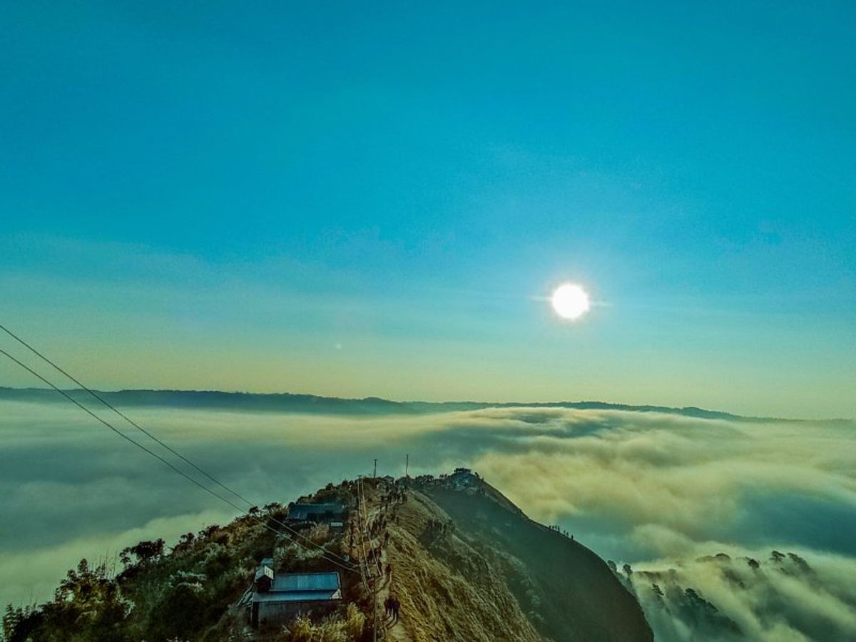 The iconic Nongjrong Viewpoint will now remain closed to all visitors on Sundays to allow the local community a day of rest.