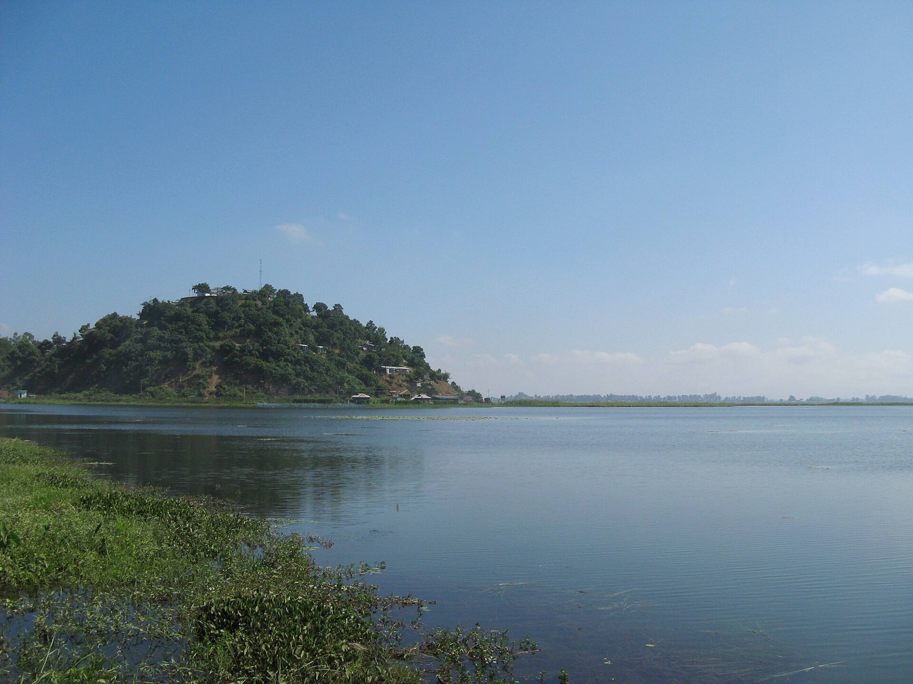 Loktak Lake, Manipur. Photo: ch_15march / Wikimedia Commons (CC BY 2.0)