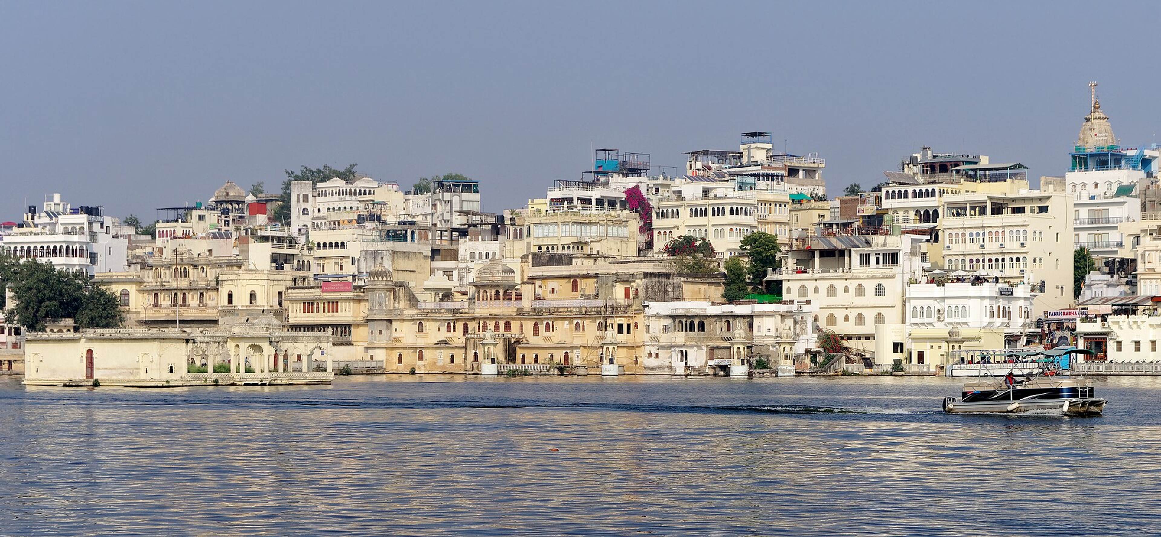 Royal Rajasthan Tour – 8 Days: Jaipur, Udaipur, Jodhpur & Jaisalmer