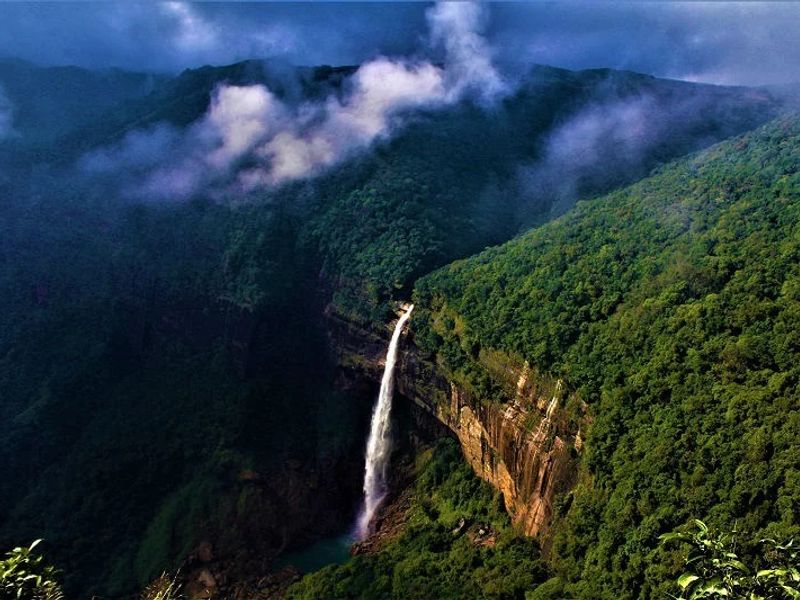 Panoramic view of Nohkalikai Falls and green valleys in Cherrapunji, Meghalaya