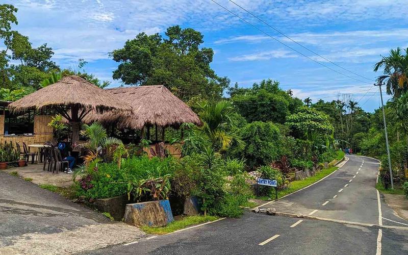 places to visit in mawlynnong village meghalaya cleanest village in asia scenic view