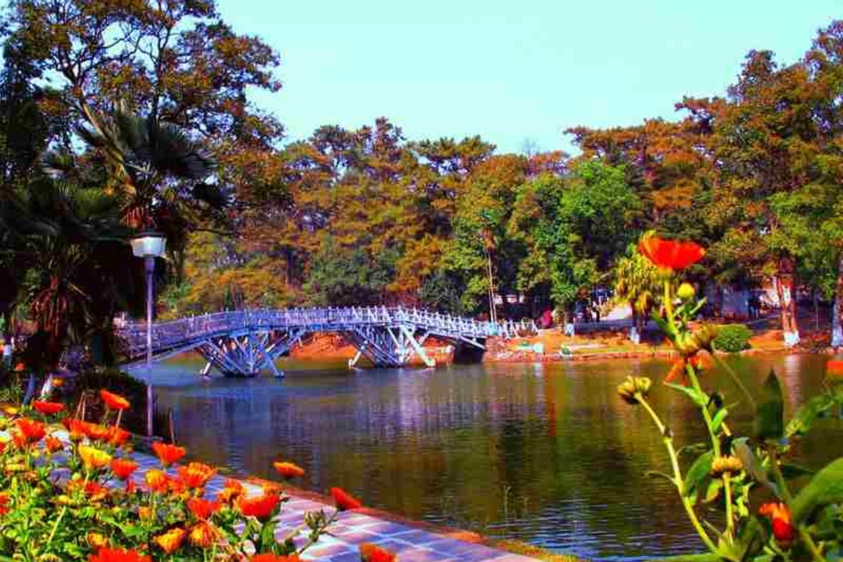 Ward’s Lake Shillong popular tourist place with boating and gardens Meghalaya