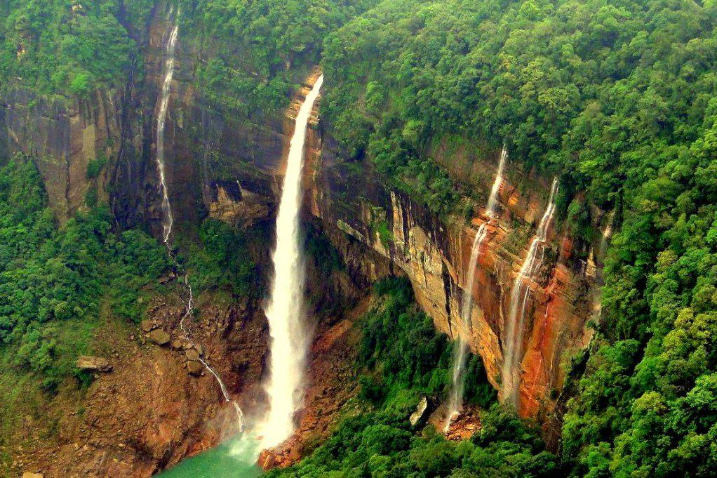 5 Days Magical Meghalaya Tour