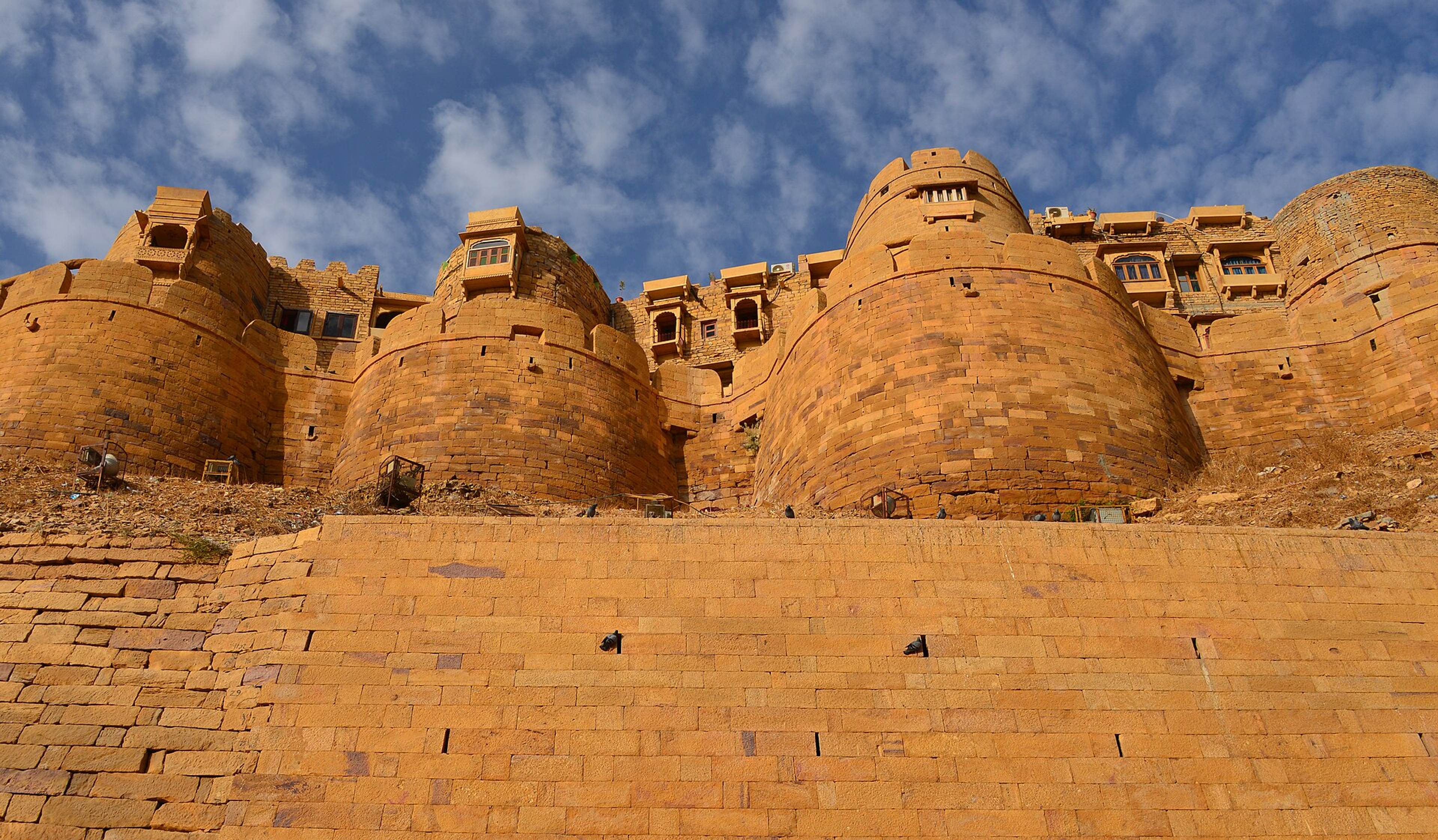 The golden sandstone bastions of Jaisalmer Fort