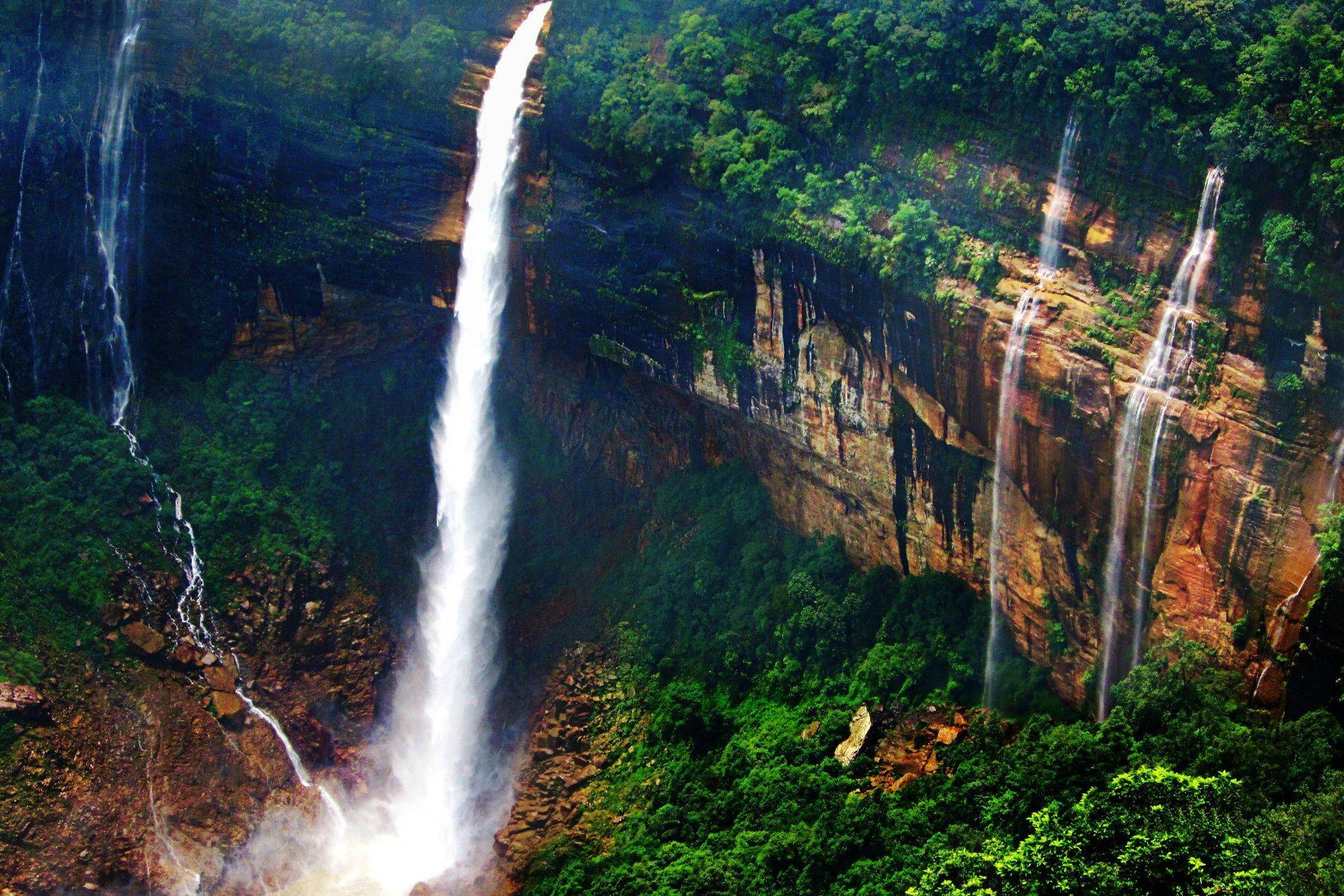 Shillong & Cherrapunji Weekend Getaway – 3 Days from Guwahati