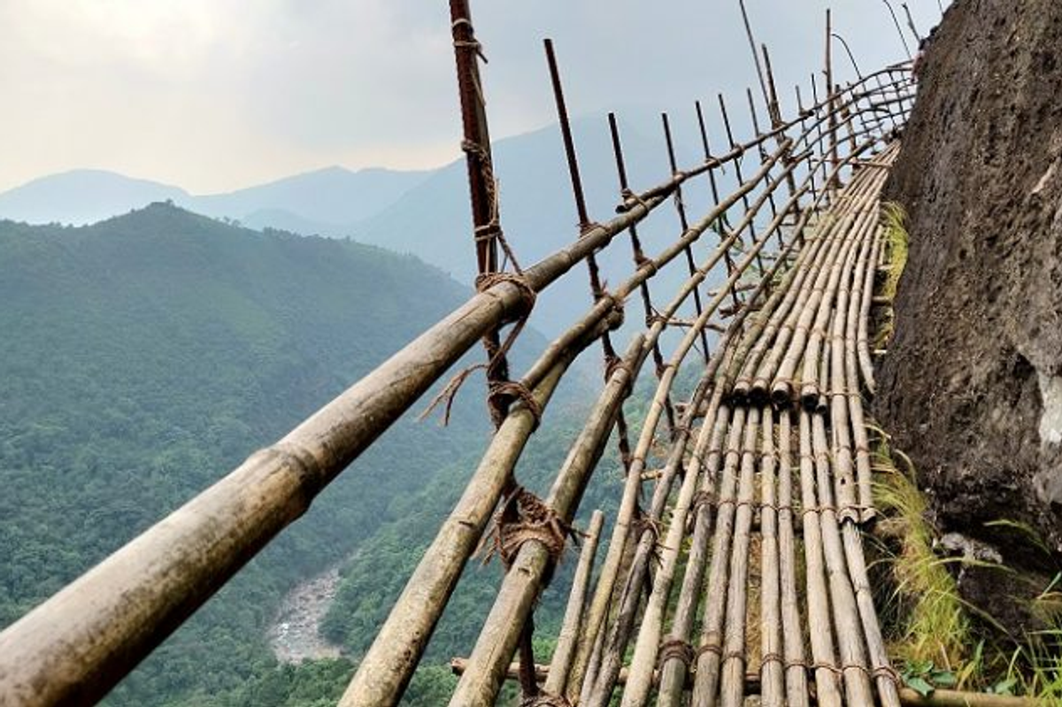 Mawryngkhang bamboo trek Meghalaya scary cliffside trail view