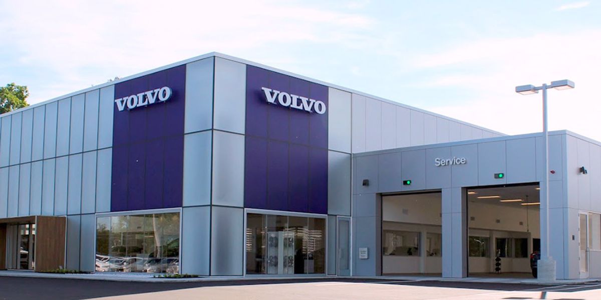 Volvo Sued Over Infotainment System Defects Across 11 Models