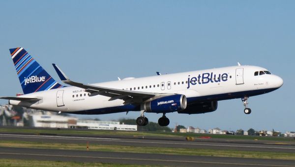 JetBlue Sued for Allegedly Using Personal Data to Raise Ticket Prices