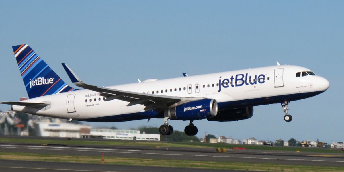 JetBlue Sued for Allegedly Using Personal Data to Raise Ticket Prices