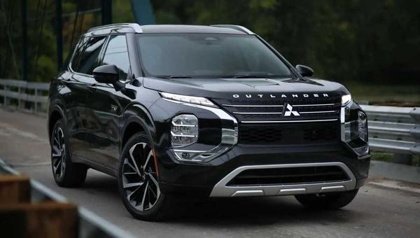 Mitsubishi Outlander Hood Settlement: 2022 Owners Could Get Up to $4,595