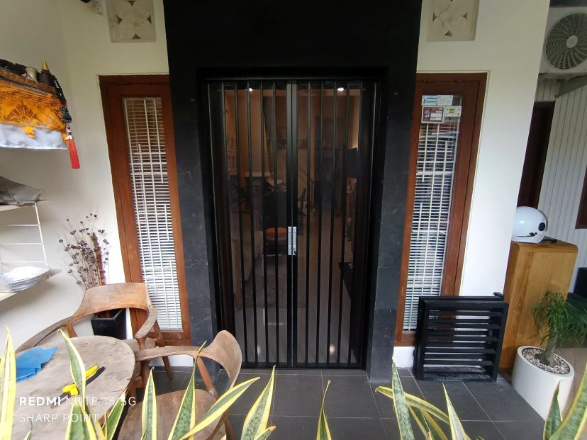 Aluflex Mesh Door — Denpasar installation — SharpPoint