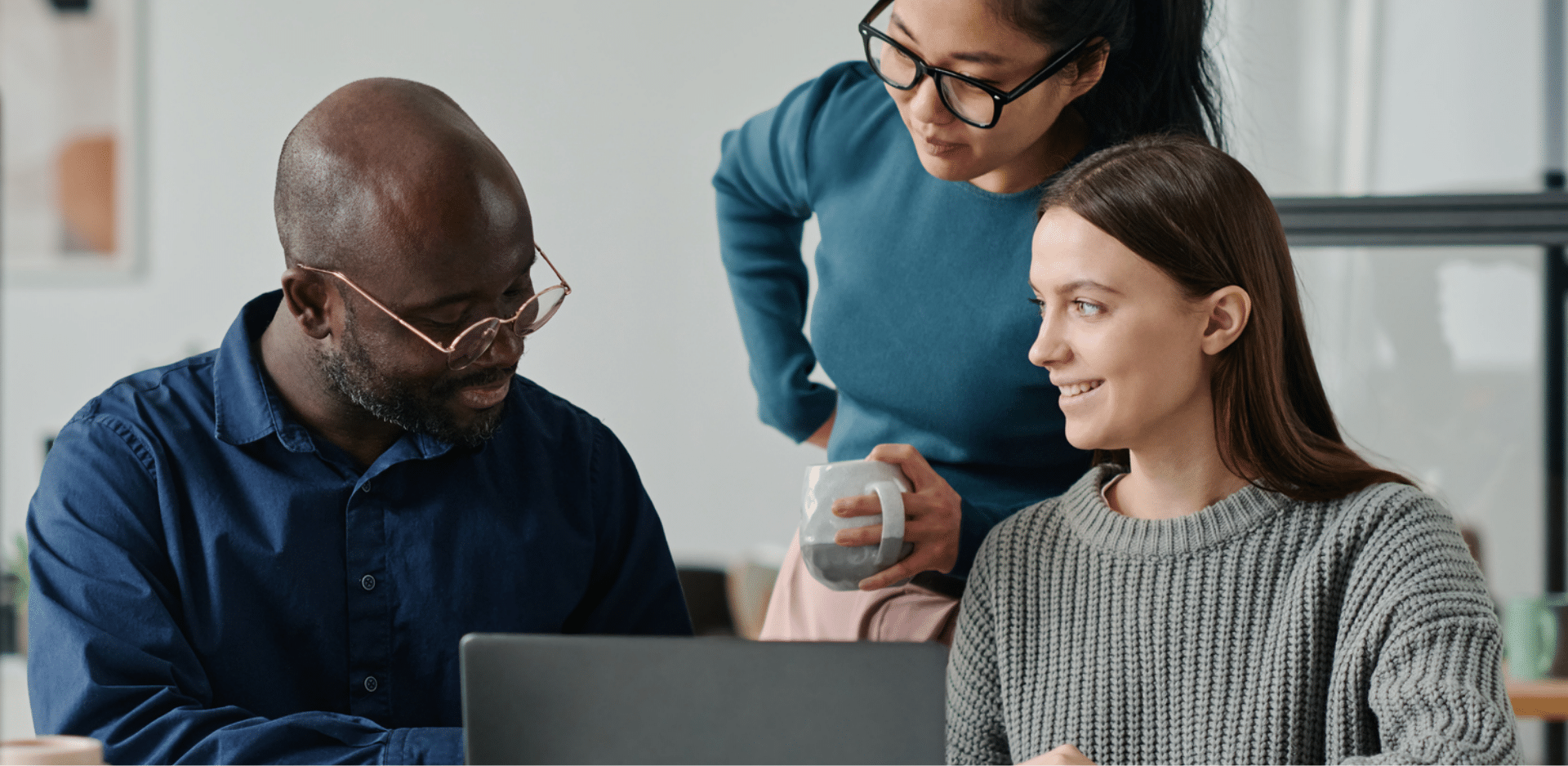 How to Measure Employee Satisfaction: key Metrics to Track
