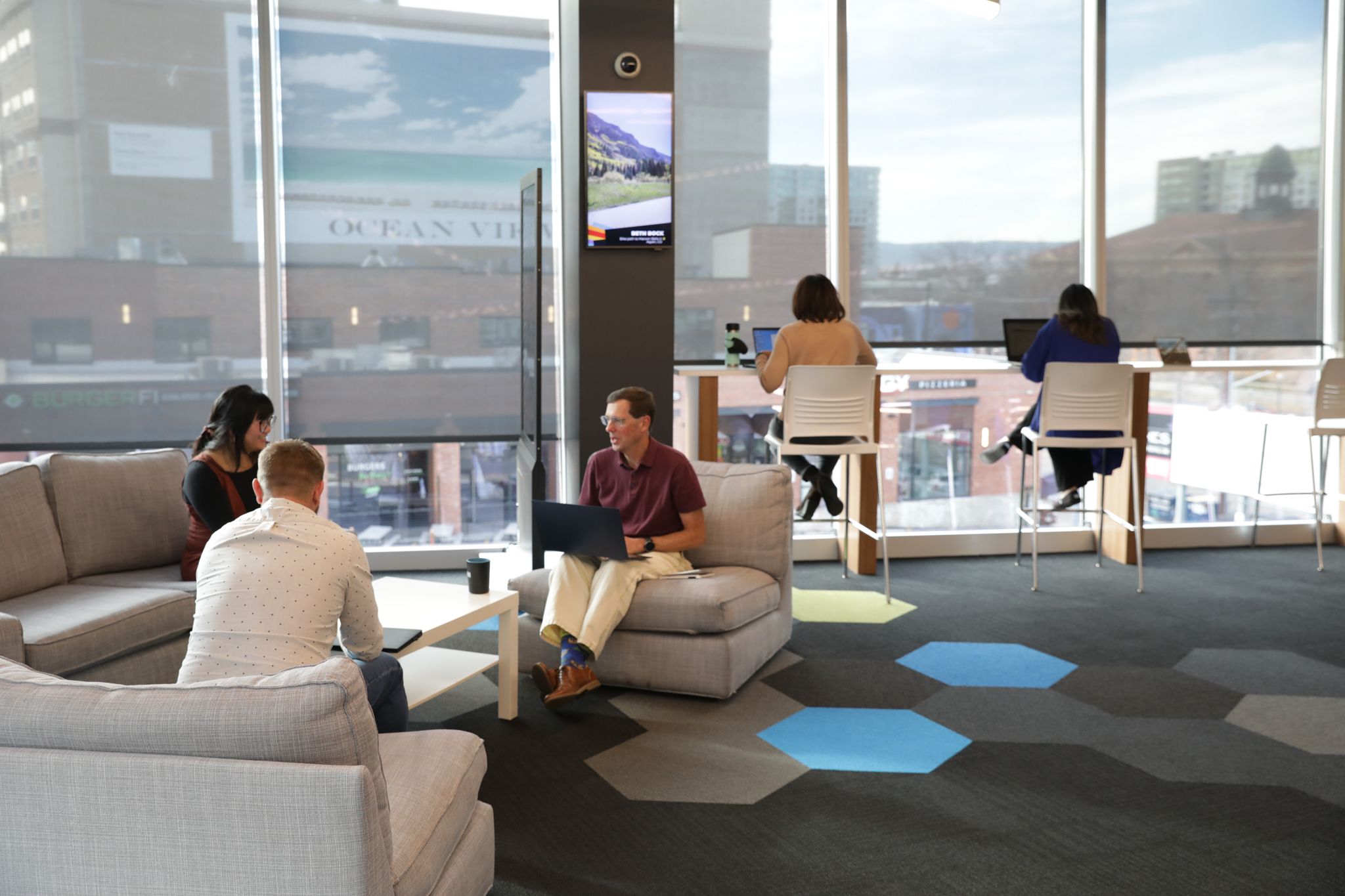Getting More out of Your Digital Signage Network with Communications Engagement Management