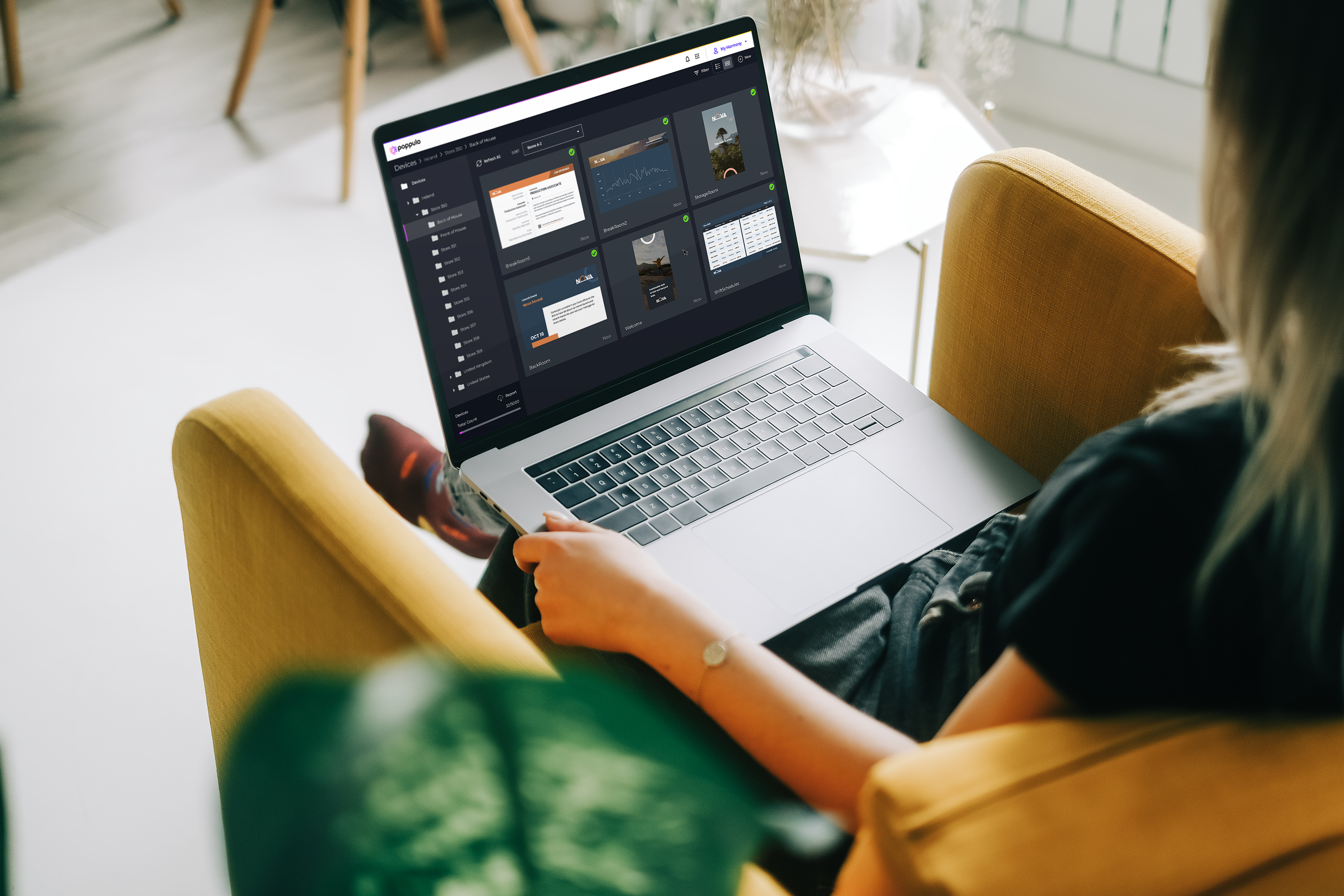 Enhancing Digital Signage: How Poppulo's Unique Approach Empowers IT and Boosts Communication Efficiency