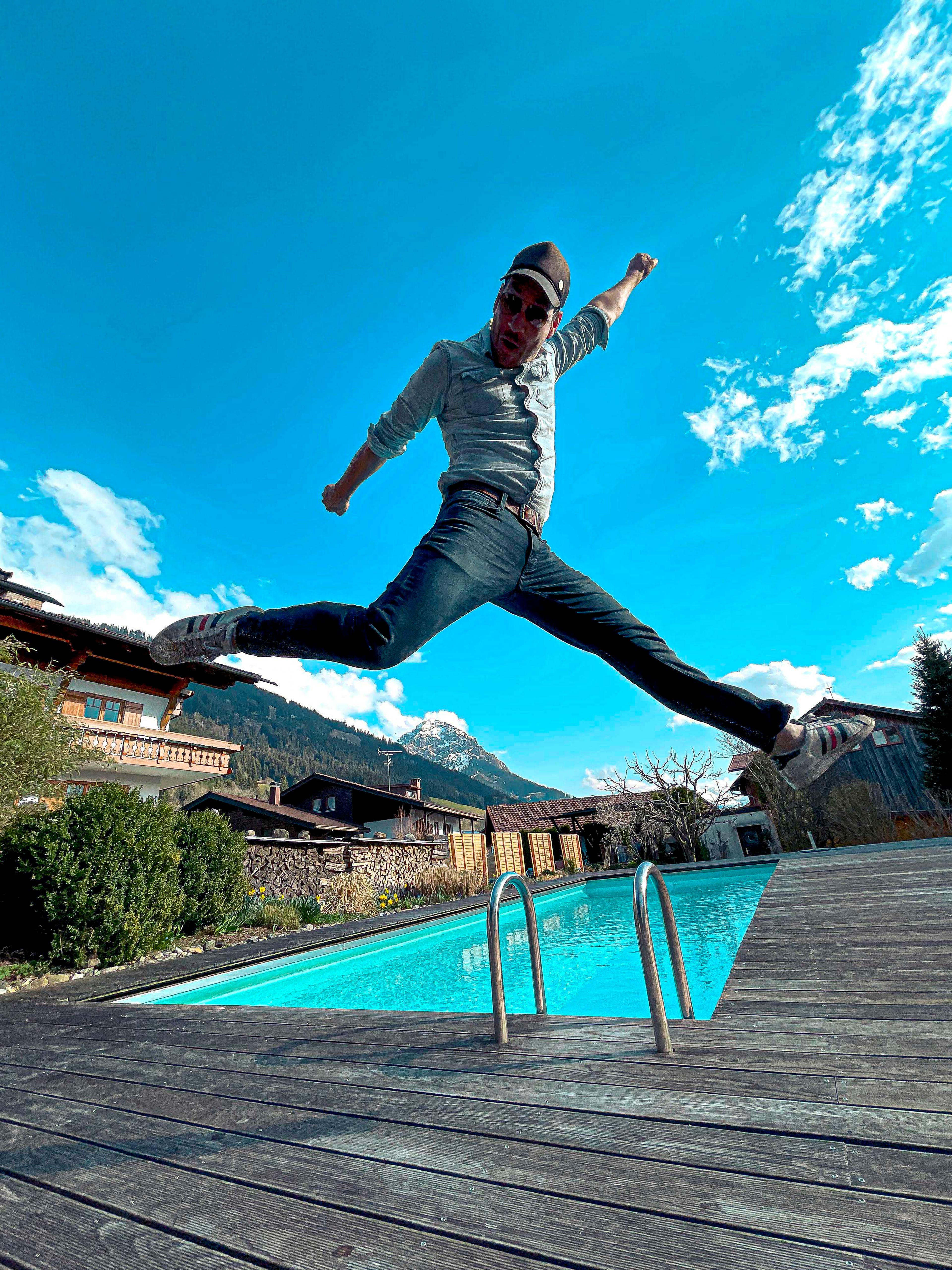 Schlitterhaus Oberstdorf - Poolhaus Alex Hauk