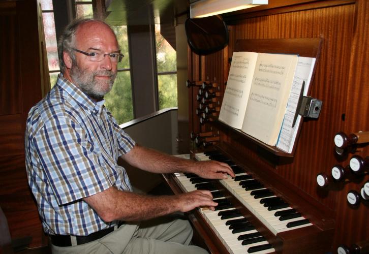 Arie de Bruijn 50 jaar organist