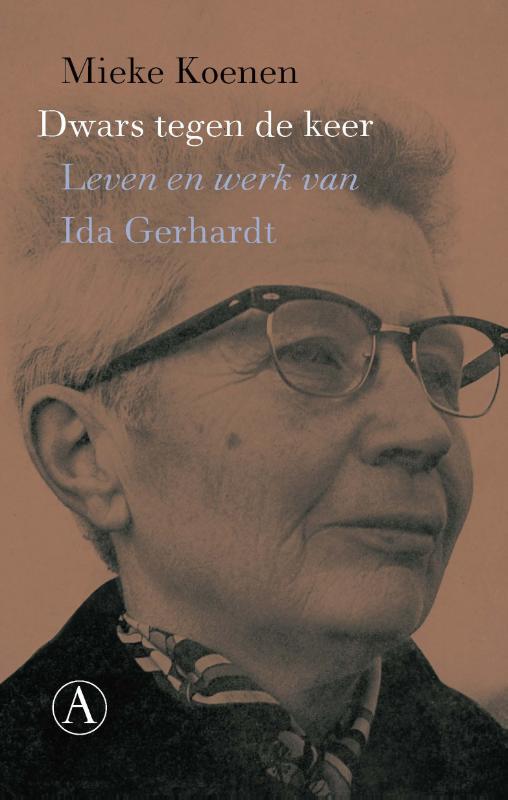 Omslag van Mooie biografie over een koppig leven