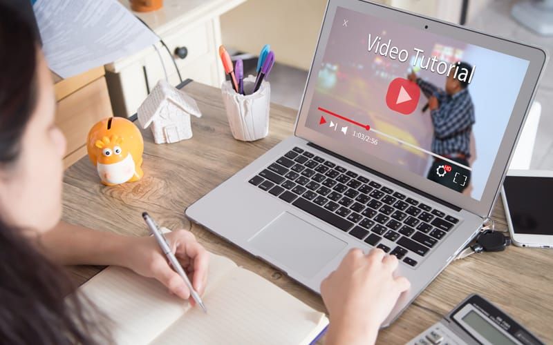 Sites like Lynda.com header (new)